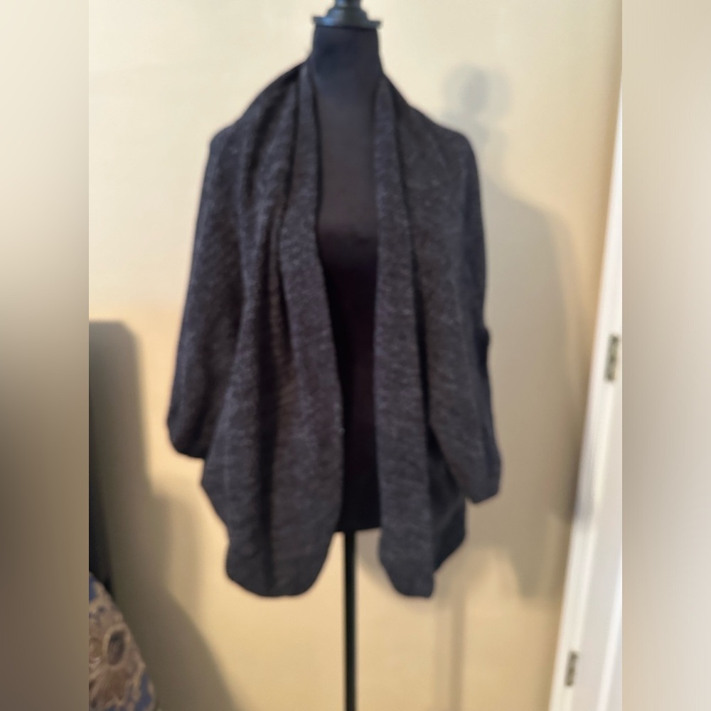 Grey/black sweater